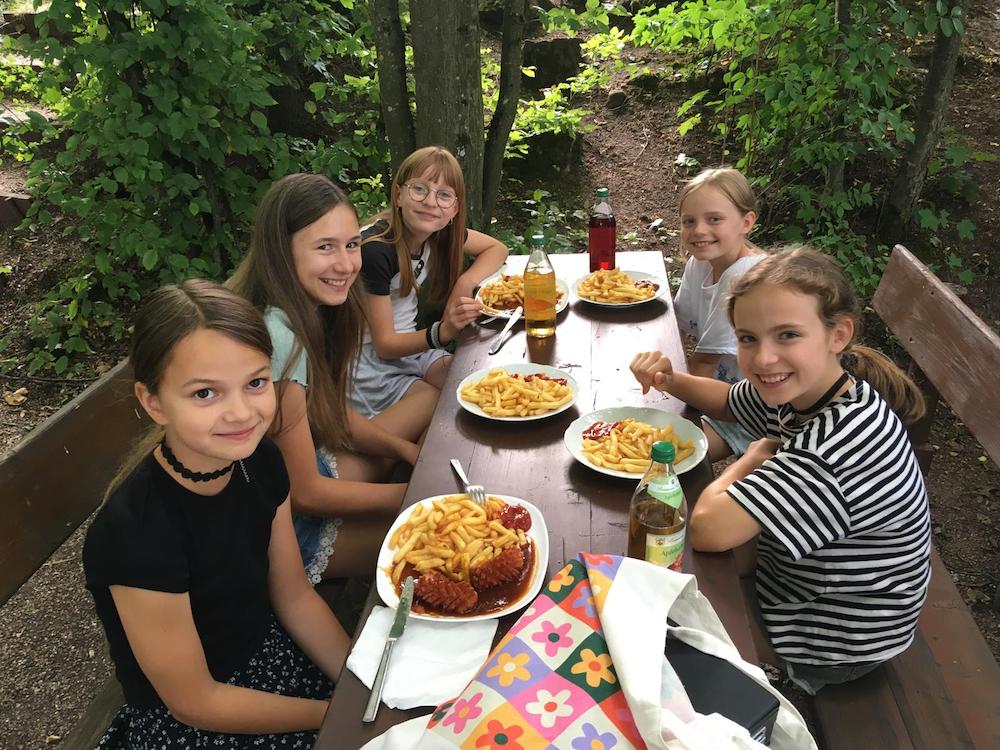 PHOTO 2024 07 26 21 57 19